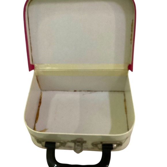 Betty Boop Suitcase Color Pink Anime Character 8 in x 8 in x 3 in Lunch Box - Picture 5 of 6